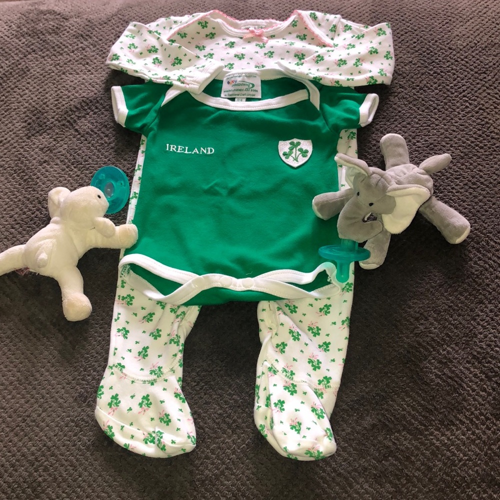 🤩 Freebie with any Bundle! 🤩